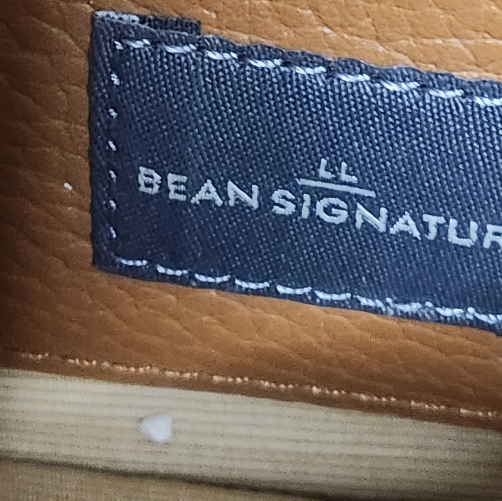 L.L. Bean Light Brown Leather Wristlet - Picture 5 of 10